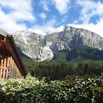Pri Lovrizu Gostinjska kuća