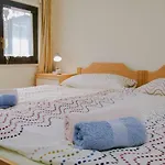 Pri Lovrizu Pensjonat