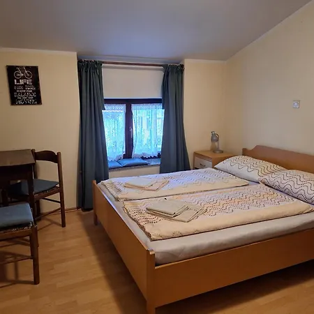 Pri Lovrizu 2* Kobarid
