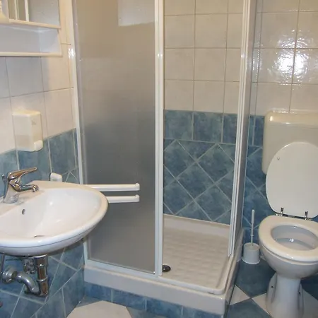 Guest house Pri Lovrizu Kobarid