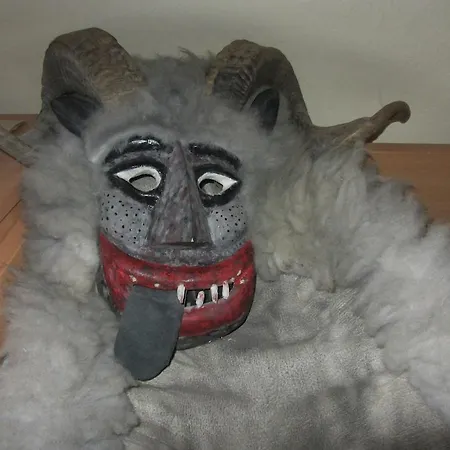 בית הארחה Pri Lovrizu קובאריד