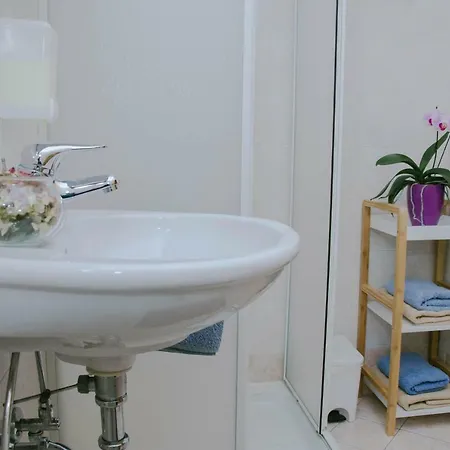 בית הארחה Pri Lovrizu 2*