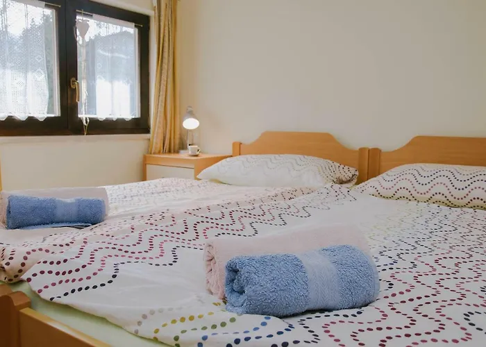 Pri Lovrizu Gasthuis