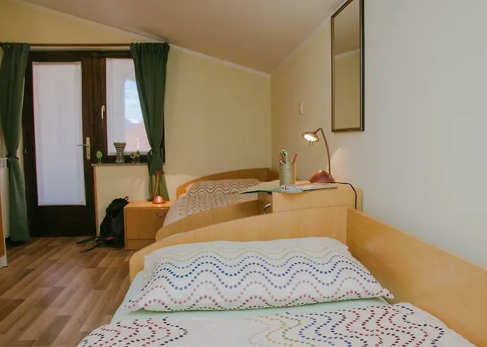 Pensión Pri Lovrizu 2*