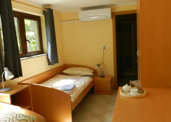 Pri Lovrizu Gasthuis